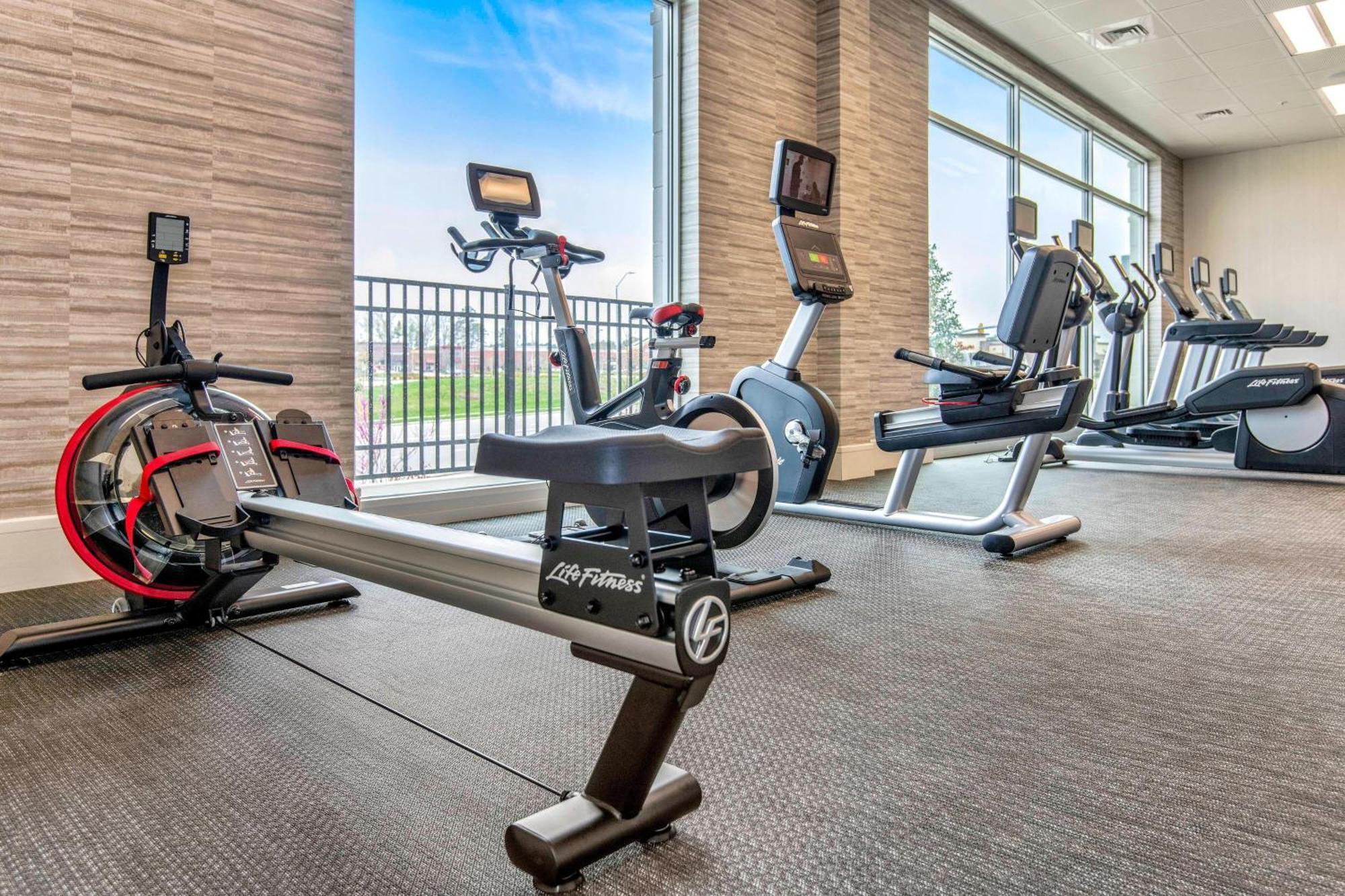 Courtyard By Marriott Raleigh Cary/Parkside Town Commons Hotel Ngoại thất bức ảnh